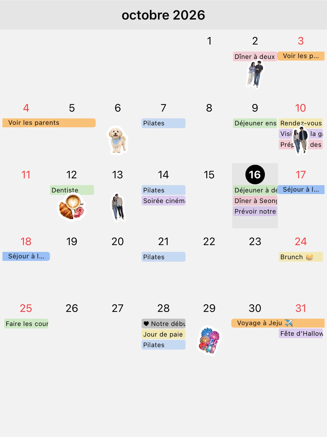 Vue mensuelle d’octobre 2026 : barres d’événements par couleur et autocollants photo du couple sur les jours passés
