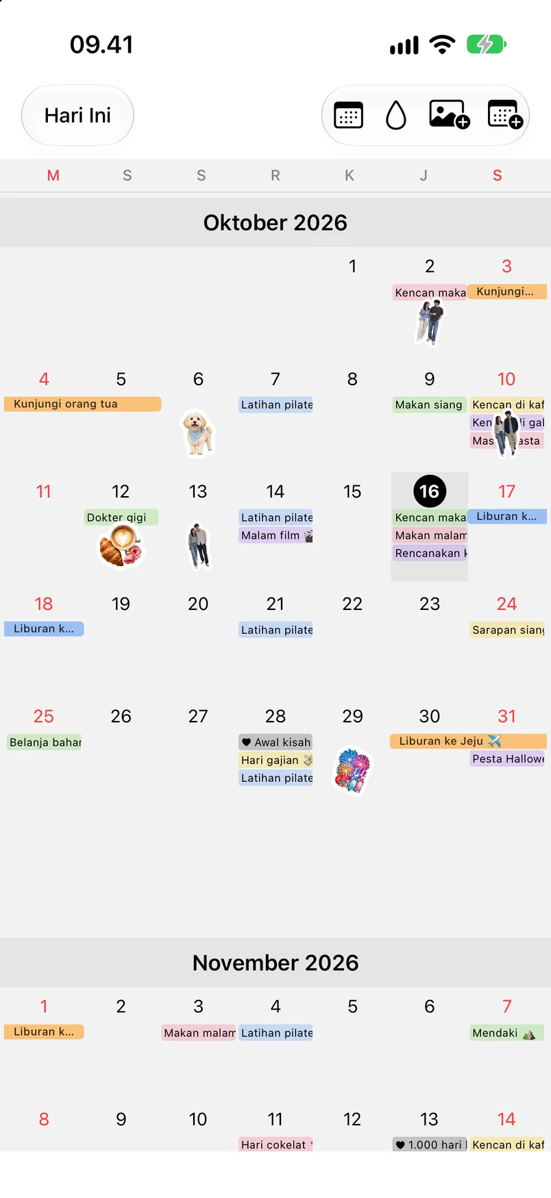 Tampilan Oktober 2026 dengan stiker foto dan bilah warna